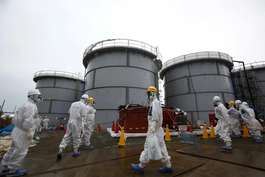 La descarga de agua radiactiva de Fukushima es evitable, riesgosa y potencialmente ilegal, dicen los expertos