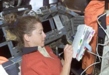 ¿Qué usan los astronautas para escribir en el espacio?